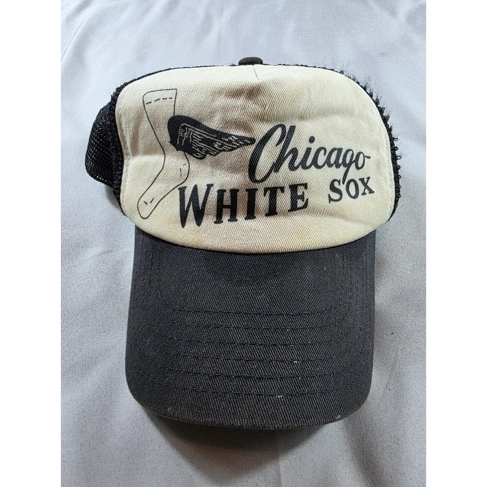 American Needle Chicago White Sox Hat Kids OSFM Cooperstown Trucker Snapback